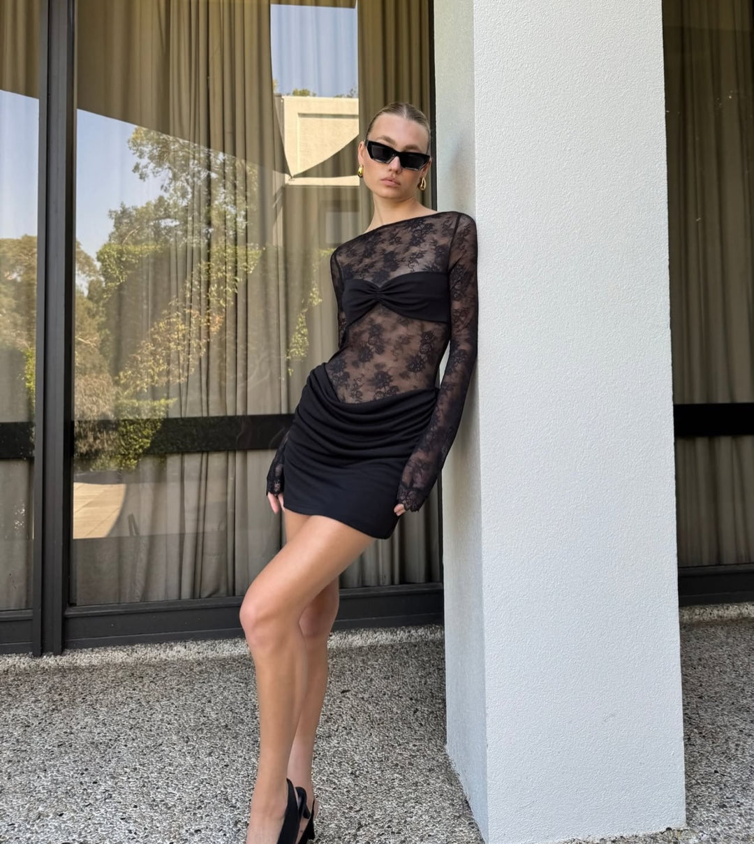 Oskar Mini (Black) - First Date Rentals