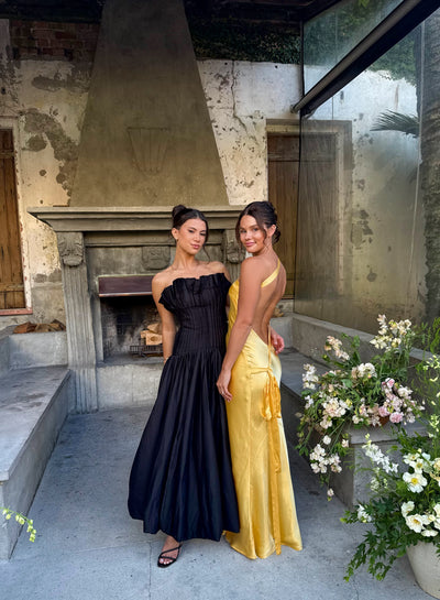 Ivy Bubble Hem Gown (Black)