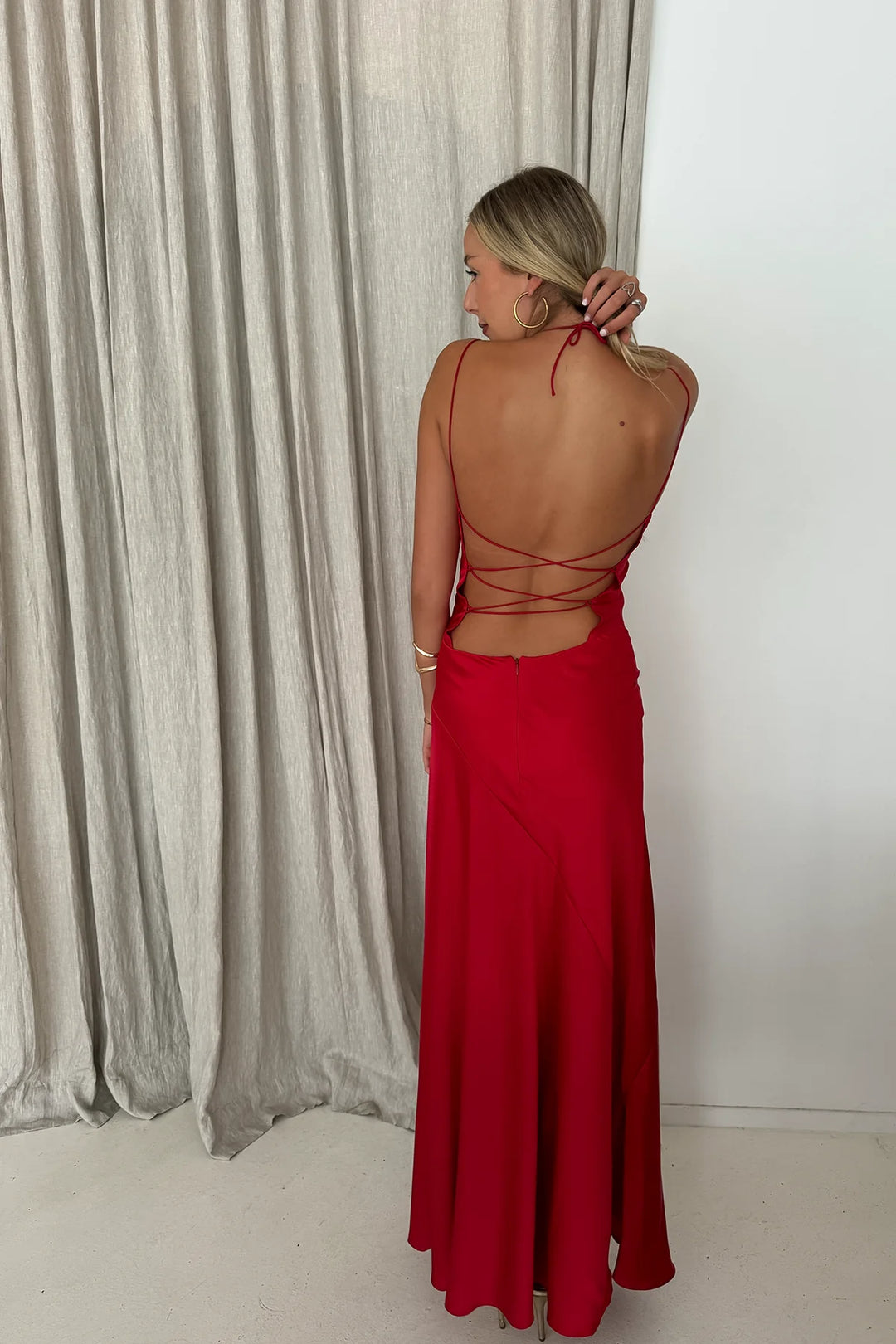 Alix Gown (Wine) - First Date Rentals