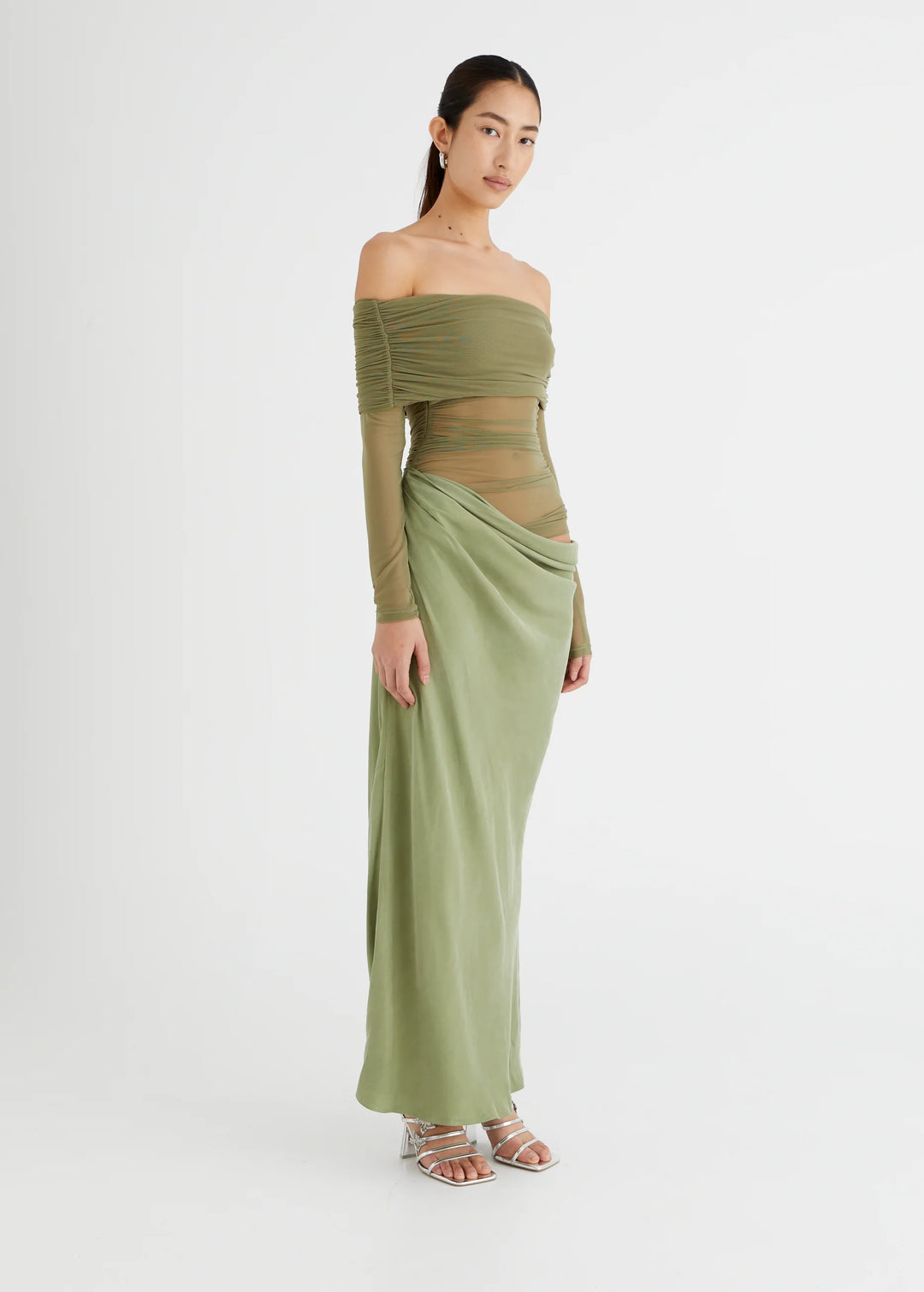 Yasmin Off-Shoulder Maxi Dress (Green) - First Date Rentals