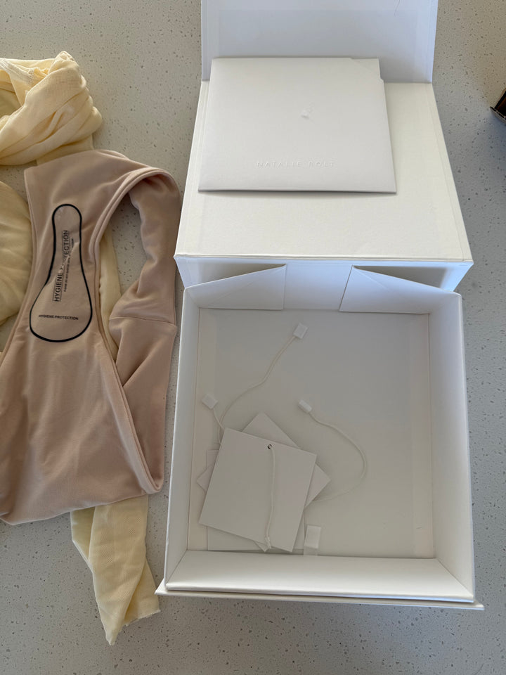 Charlotte Set Cream FOR SALE - First Date Rentals