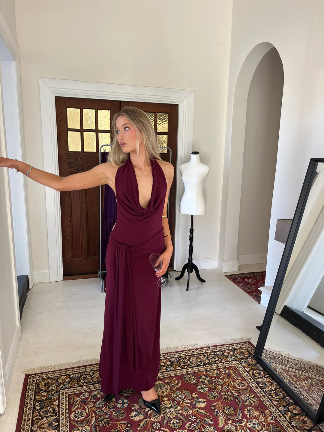 Nadia Dress (Burgundy) - First Date Rentals
