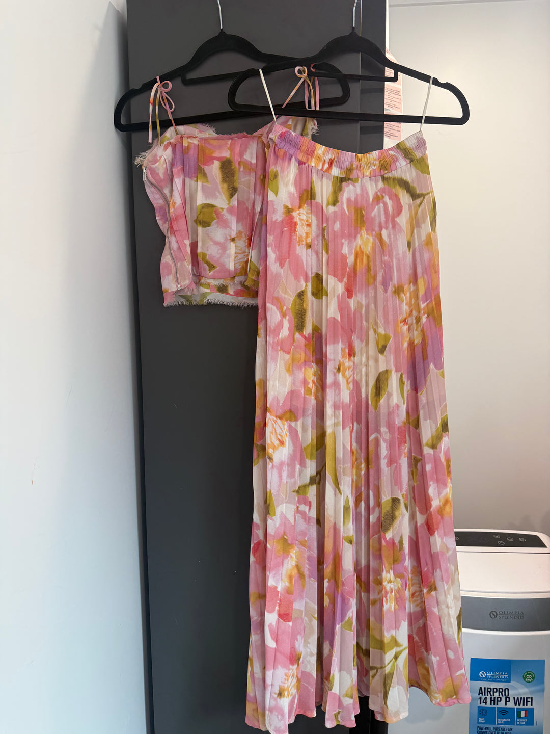 Morgan Pleat Set FOR SALE