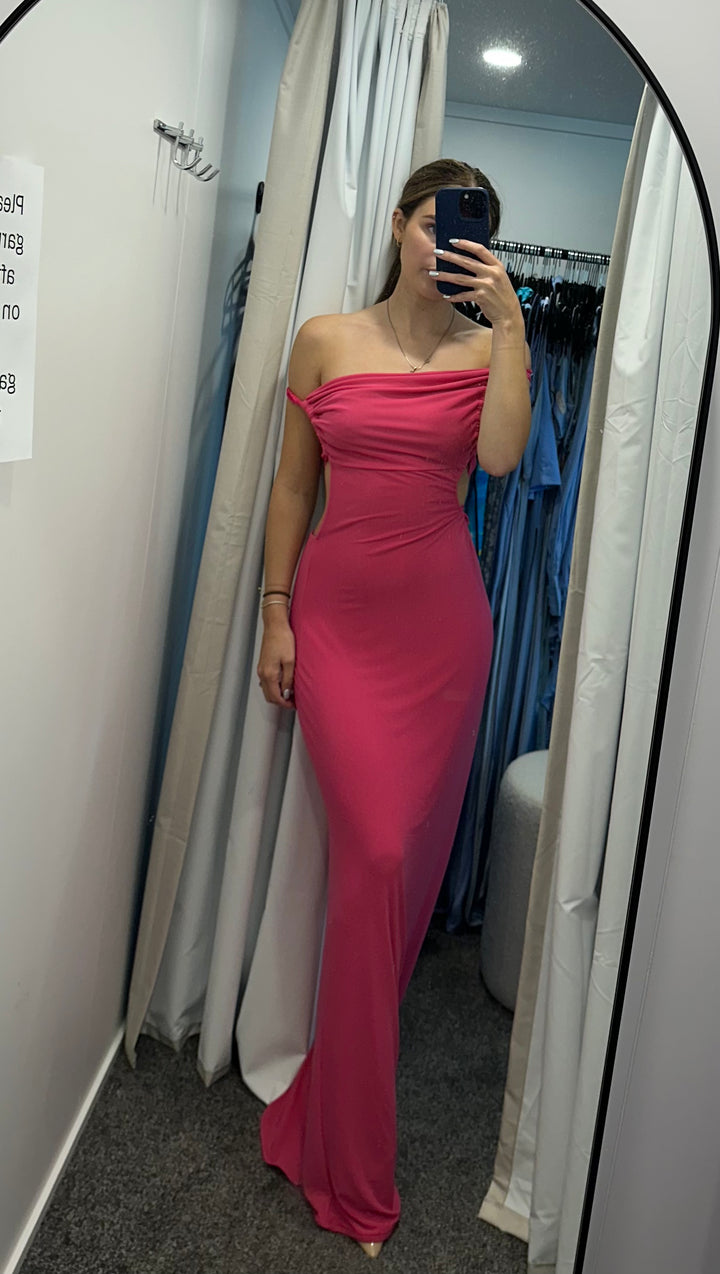 Idris Maxi (Fuchsia) FOR SALE - First Date Rentals