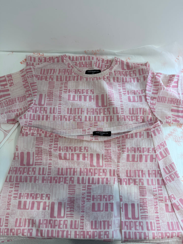 Monogram Set (Pink) FOR SALE - First Date Rentals