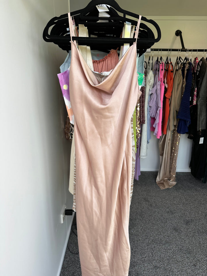 Kimpton Dress FOR SALE - First Date Rentals