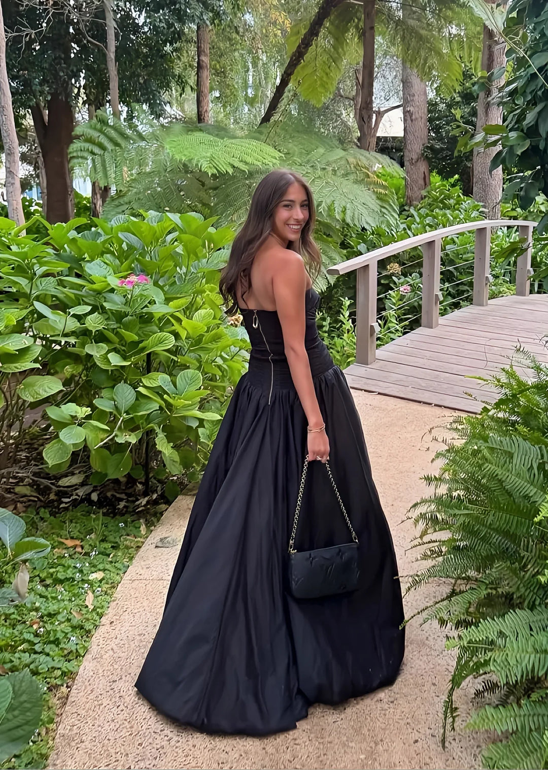 Violette Bubble Hem Maxi Dress (Black)