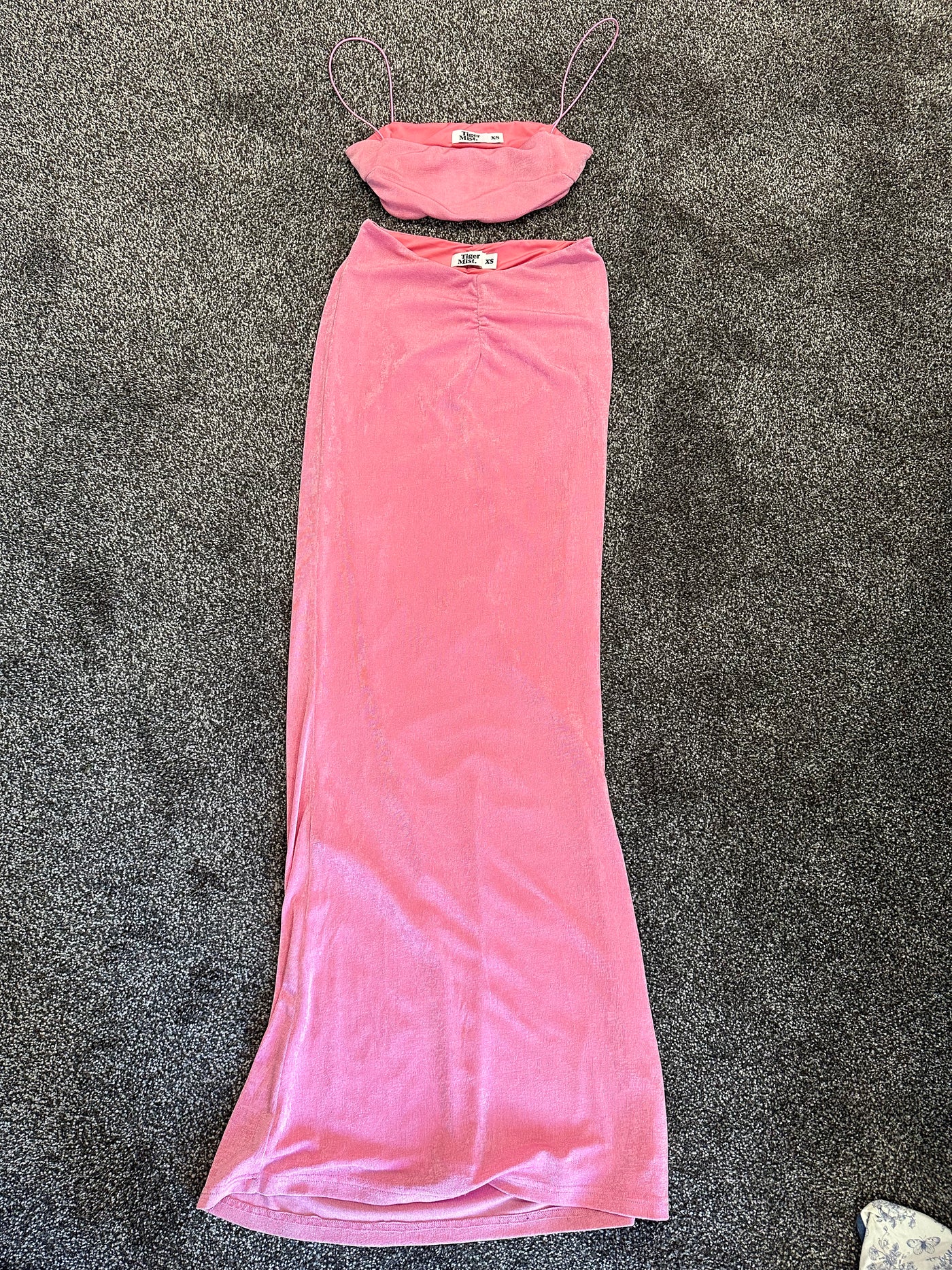 Chantelle Set (Pink) FOR SALE