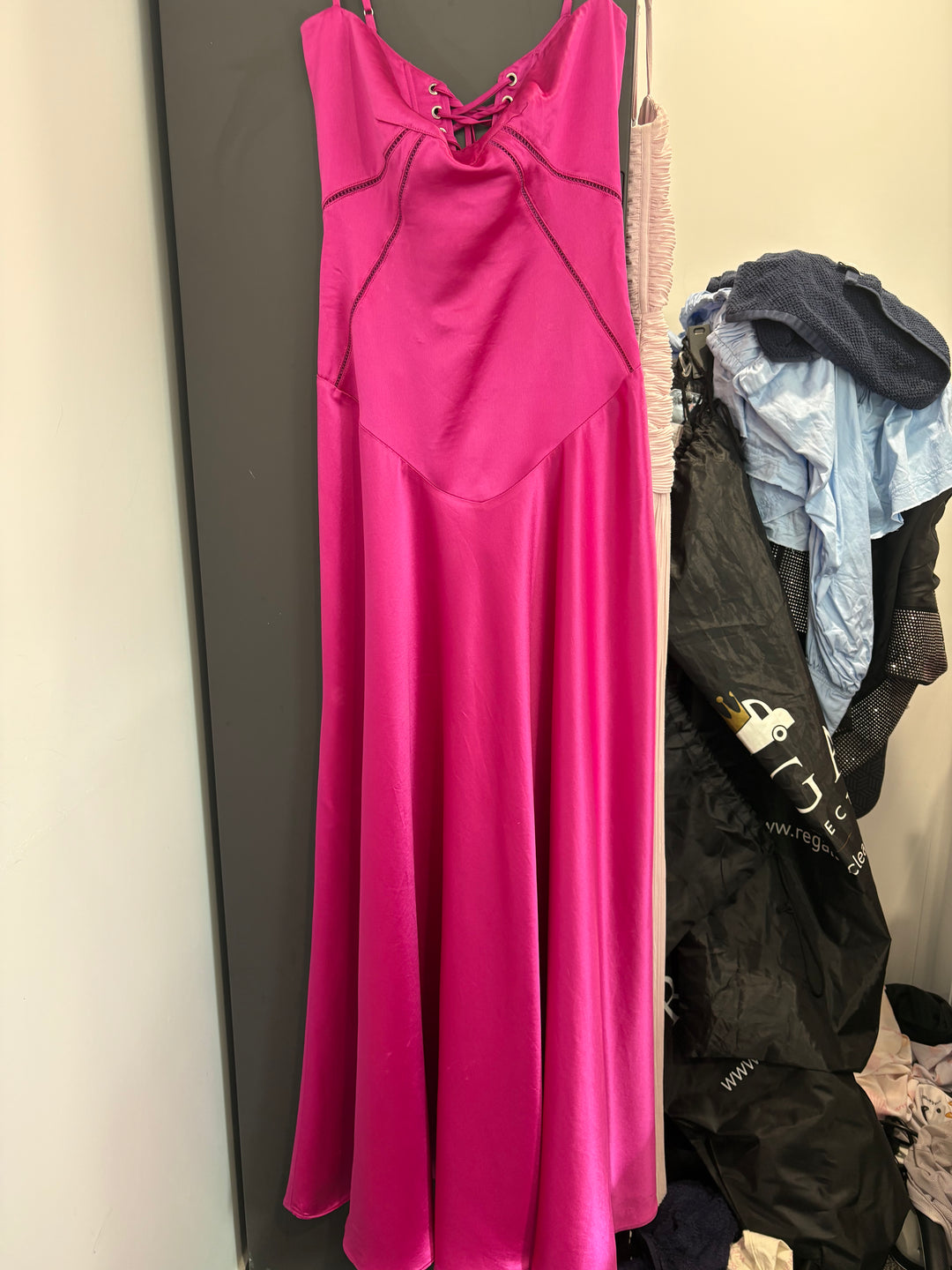 Anabella Gown (FUCHSIA) - First Date Rentals