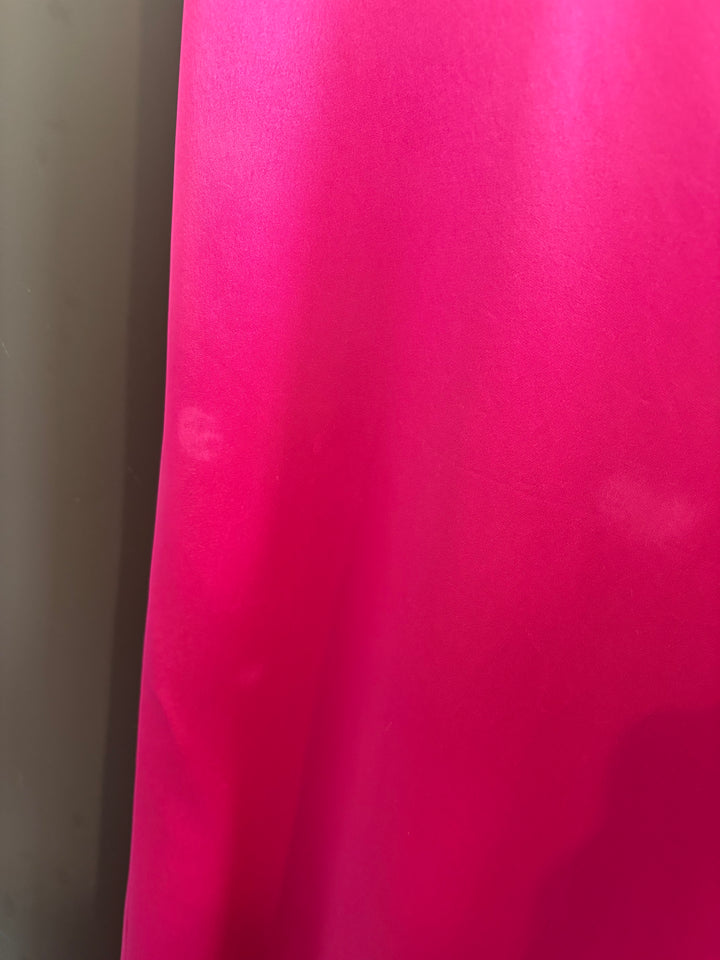 Anabella Gown (FUCHSIA) - First Date Rentals