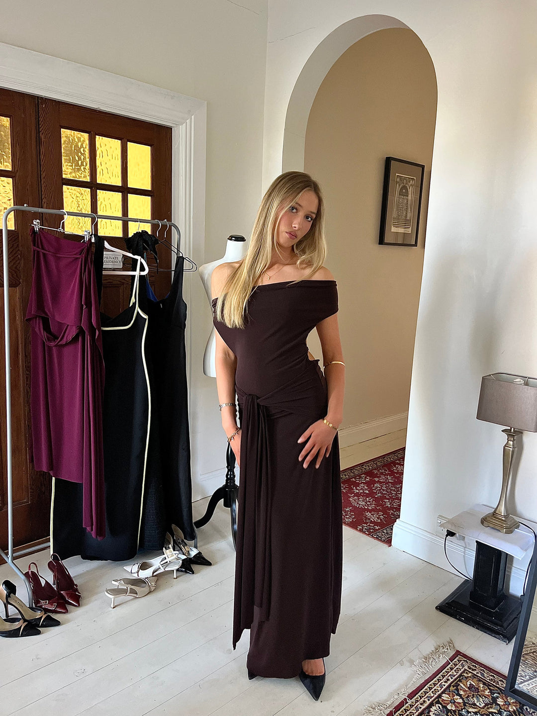 Nadia Dress (Brown) - First Date Rentals