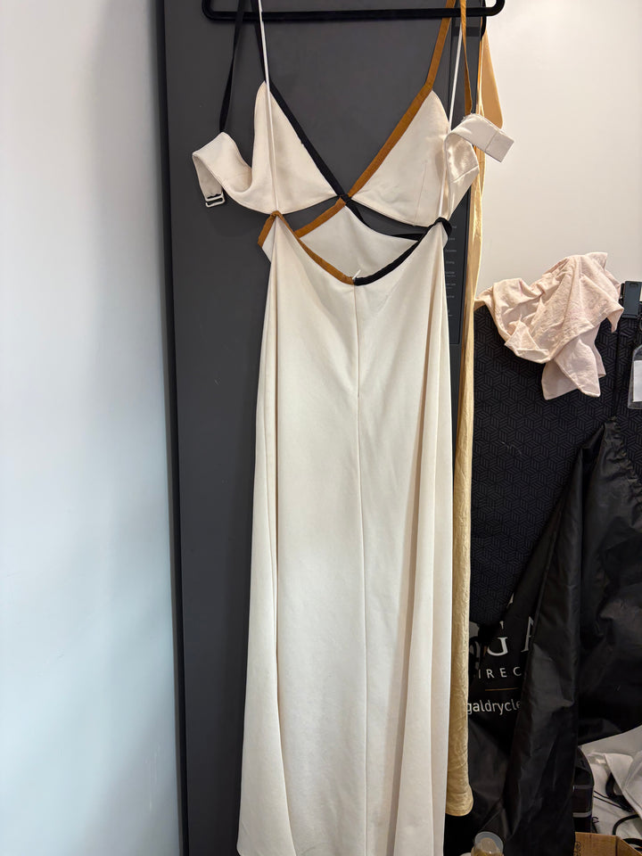 Toi Et Moi Midi Dress FOR SALE - First Date Rentals
