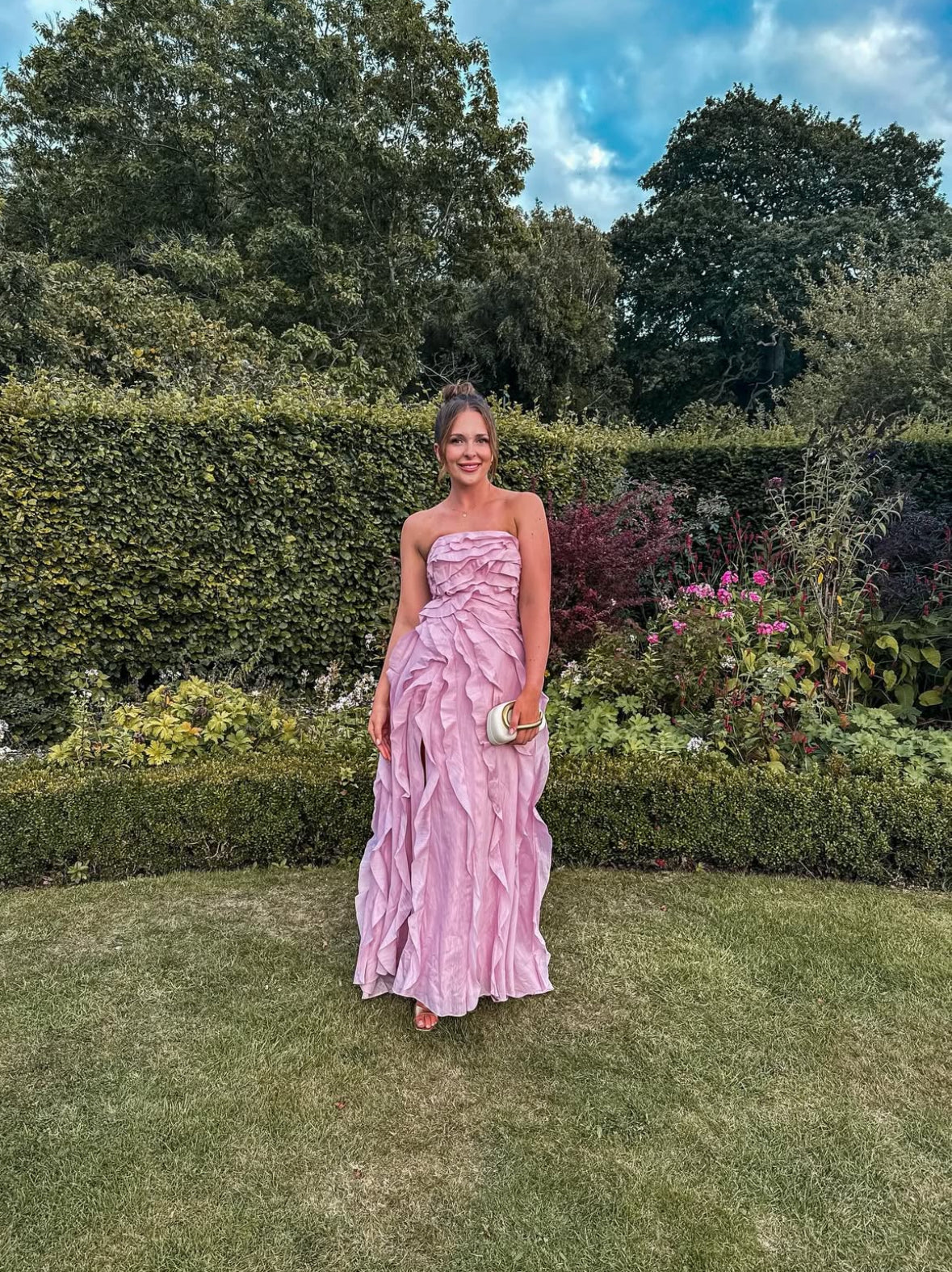 Allairie Gown (Chalk Pink)