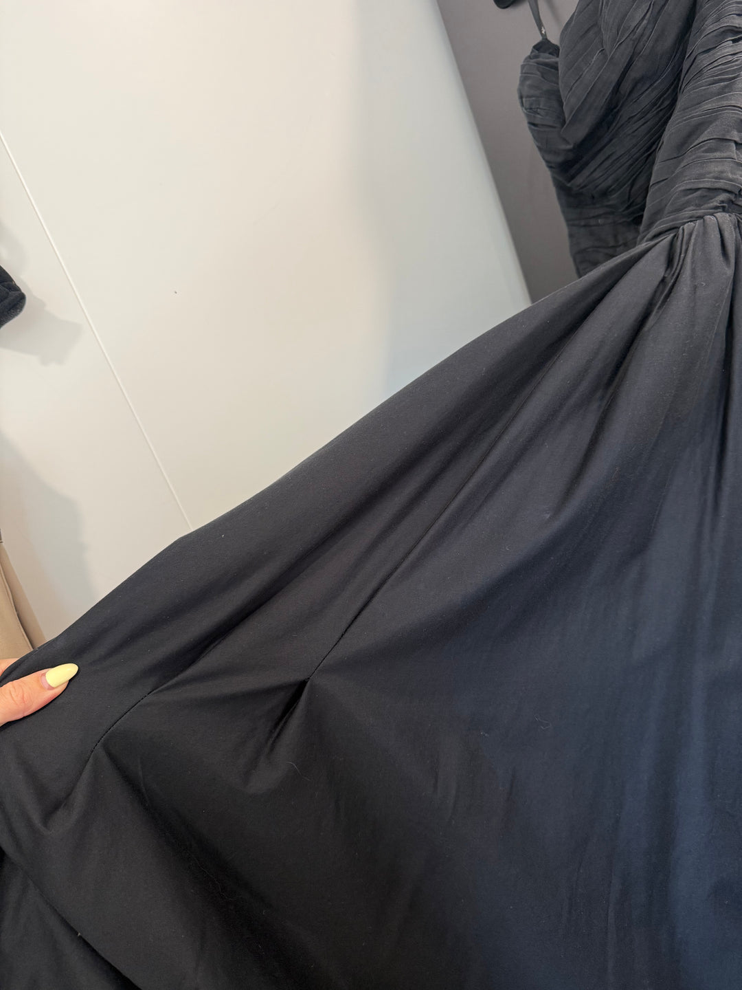 Violette Bubble Hem Maxi Dress (Black) FOR SALE