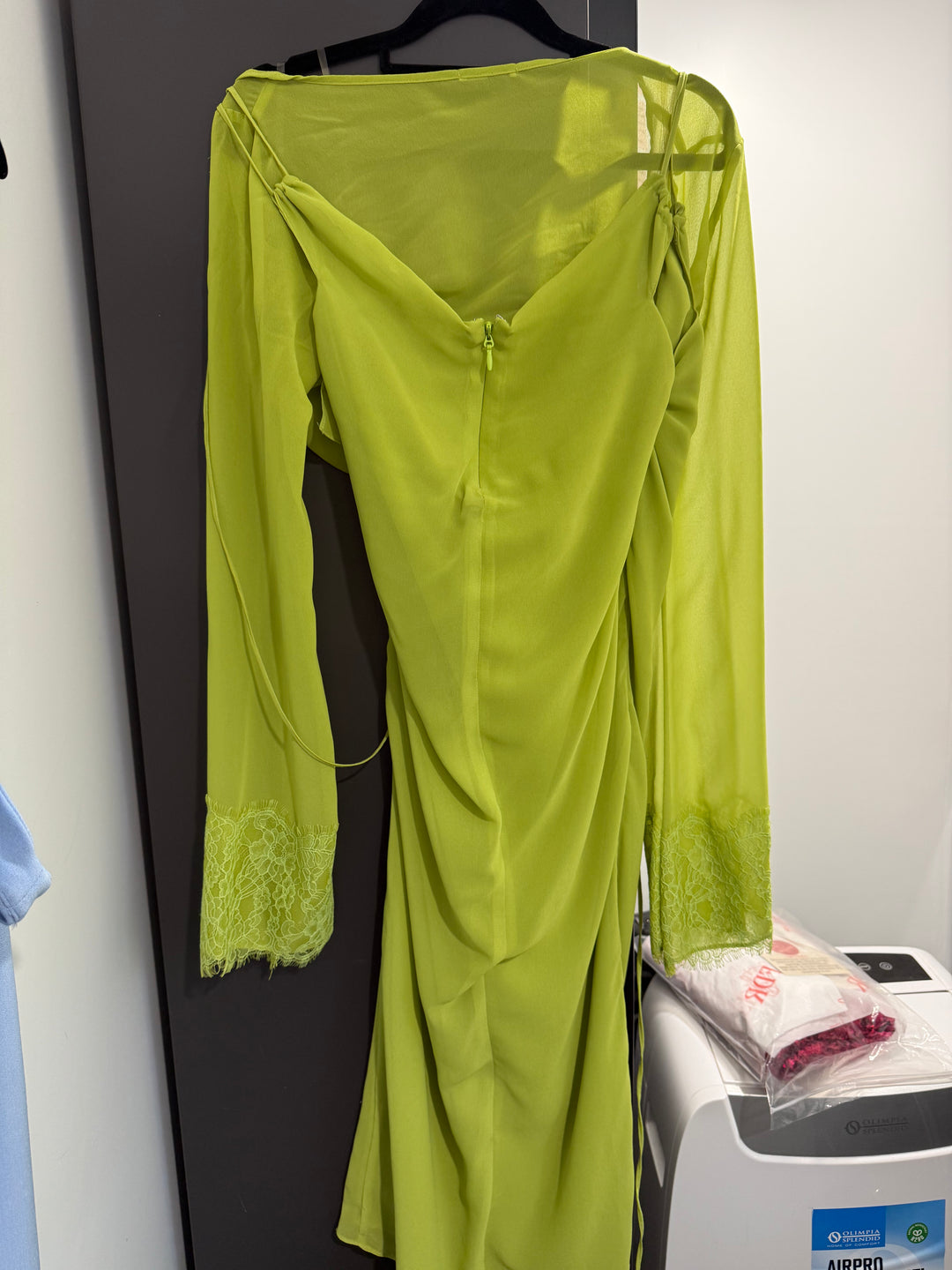 Tara Madeleine Set (Lime) FOR SALE