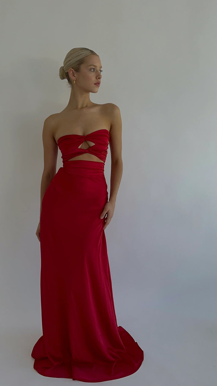 Inka Gown (Wine) - First Date Rentals