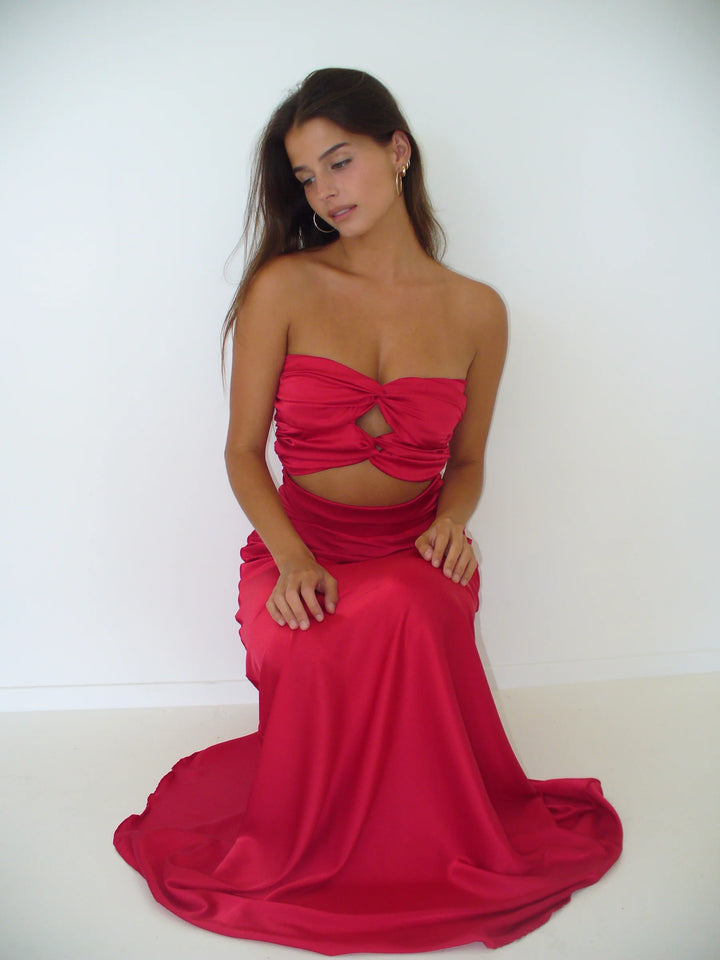 Inka Gown (Wine) - First Date Rentals