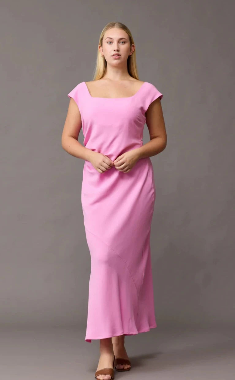 Cameron Dress (Pink) - First Date Rentals