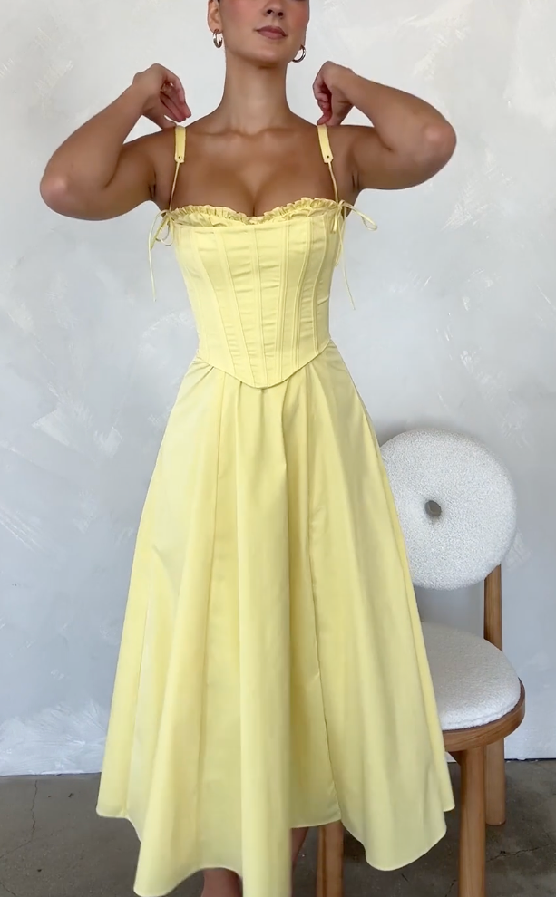 Clarabelle Dress (Yellow) - First Date Rentals