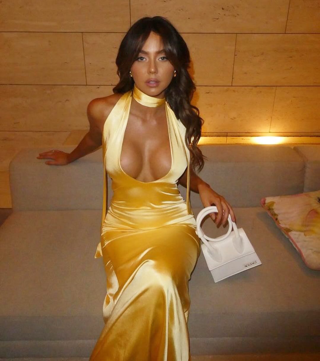 MARGOT MAXI  (DAFFODIL) - First Date Rentals