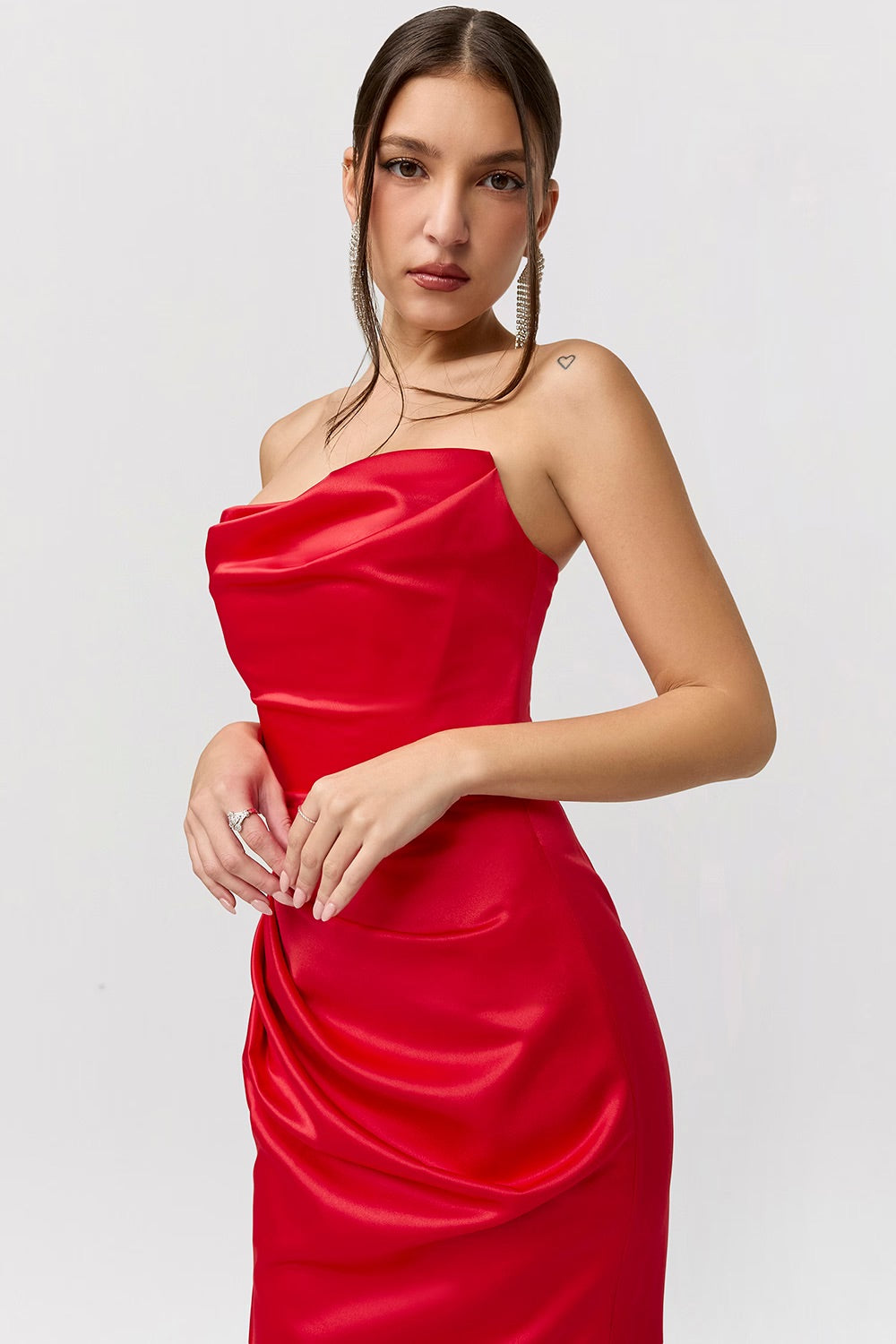 Adrienne Maxi (Red) - First Date Rentals