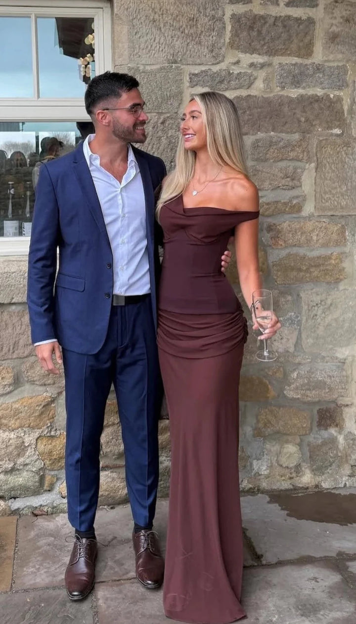 Cadence Gown (Espresso)