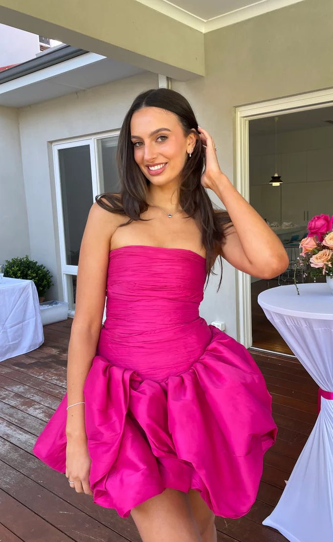Piacere Mini Dress - First Date Rentals