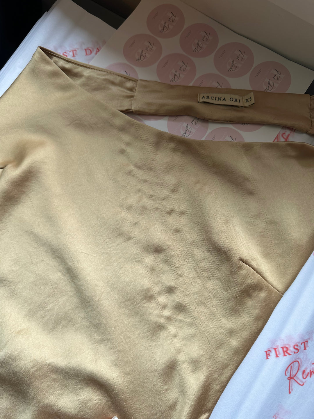 Daniella Maxi (Gold) - First Date Rentals