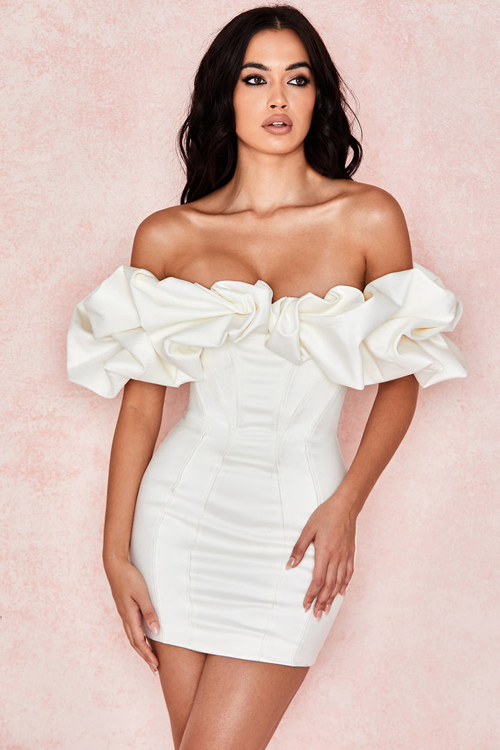 Selena Mini (Ivory) - First Date Rentals