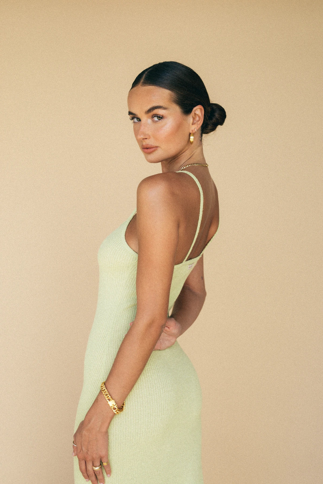 Camilla dress (Matcha) - First Date Rentals