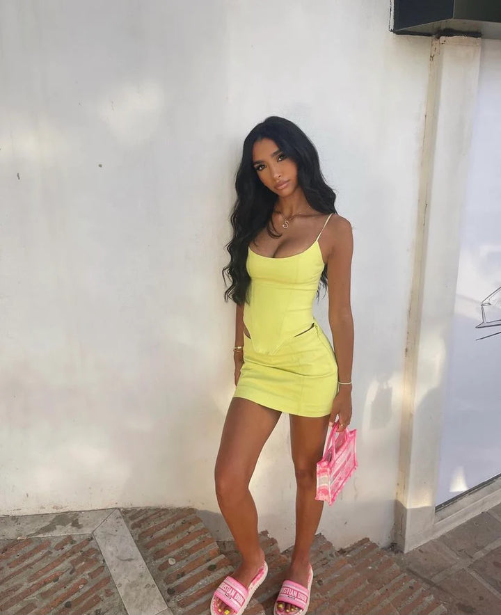 Nisha Set - First Date Rentals