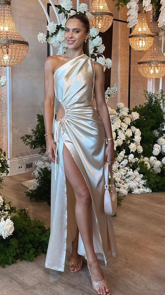 NOUR OCEAN PEARL MAXI DRESS - First Date Rentals