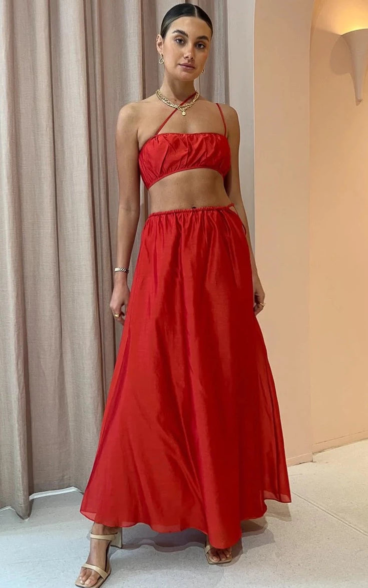 Lucelia Set - First Date Rentals