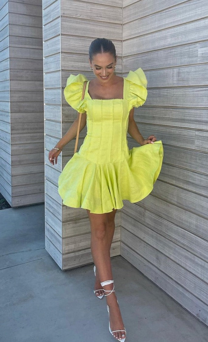 Breathless Mini (Lime) - First Date Rentals