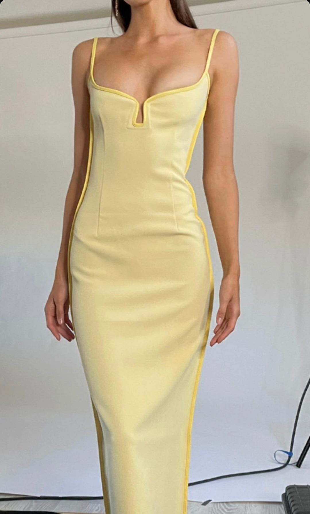 Marlo Dress (Daffy Yellow) - First Date Rentals