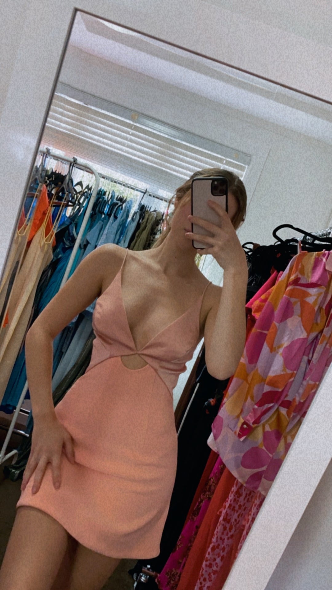 Paradise Mini (blush) - First Date Rentals